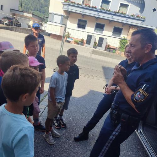 Polizei 